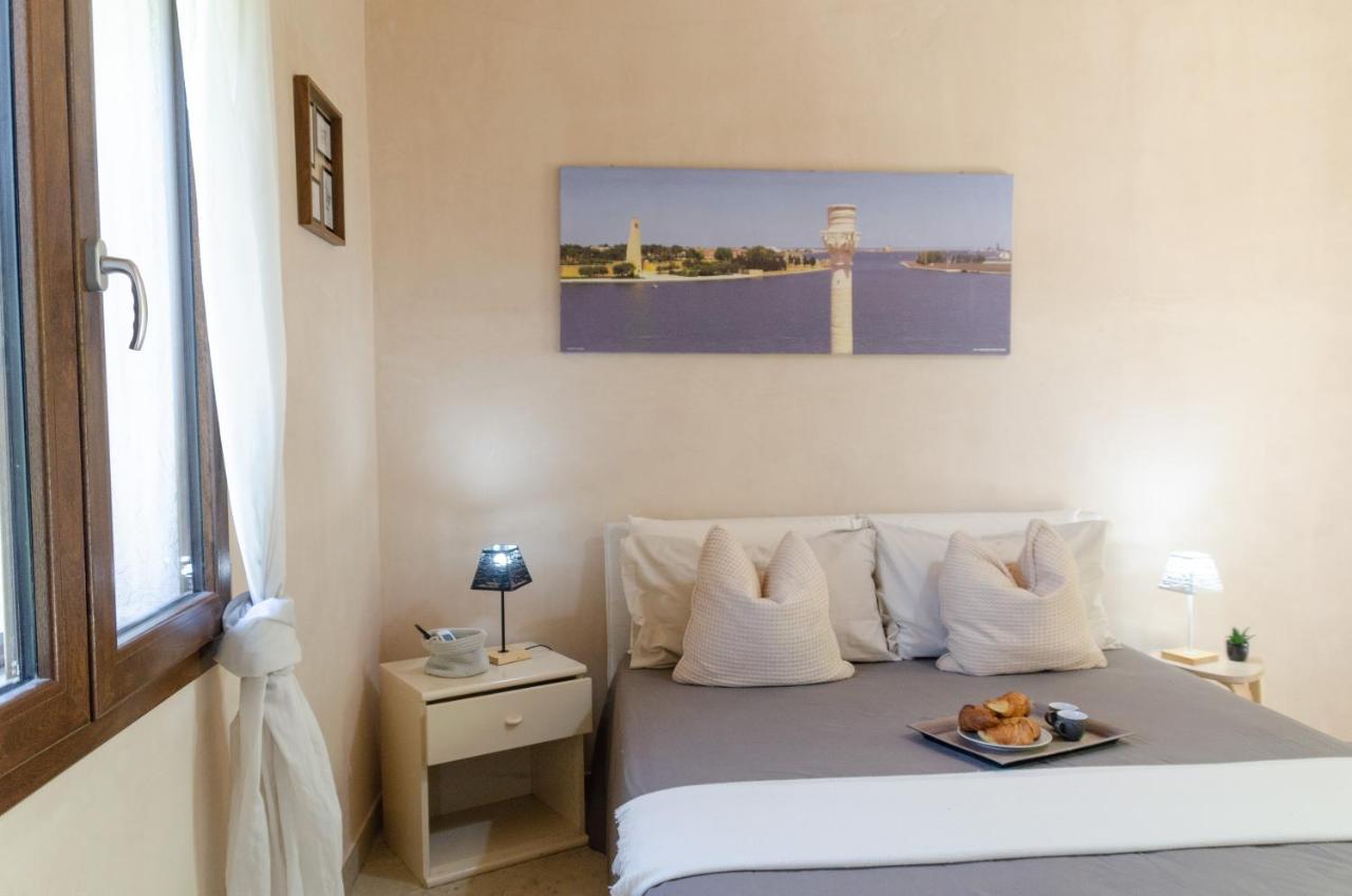 Villa Margot Affittacamere Brindisi Exterior photo