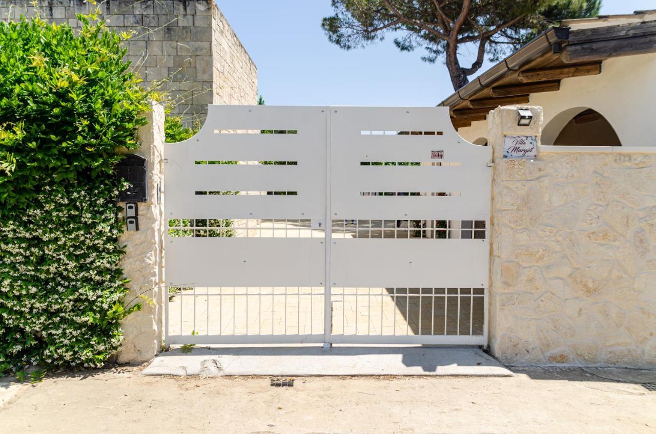 Villa Margot Affittacamere Brindisi Exterior photo